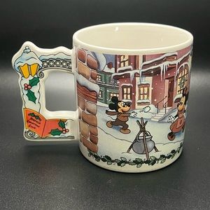 **SOLD OOS***Applause Disney Mickey's Christmas Carol Ceramic Mug